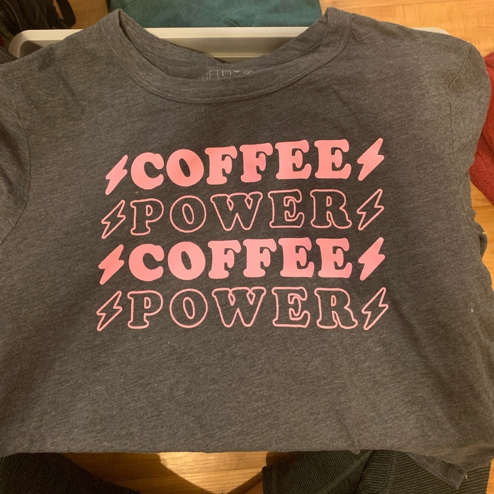 crop t-shirt
